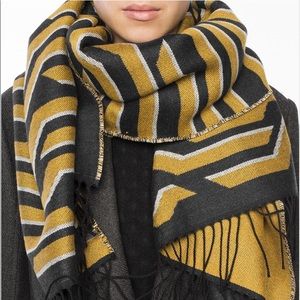 KENZO Navy/Yellow ‘Geo Tiger’ Wool Scarf